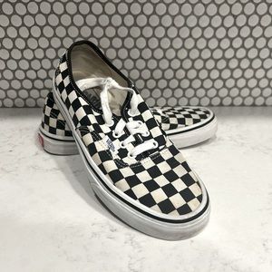 VANS Customs Checkerboard Authentic Wide